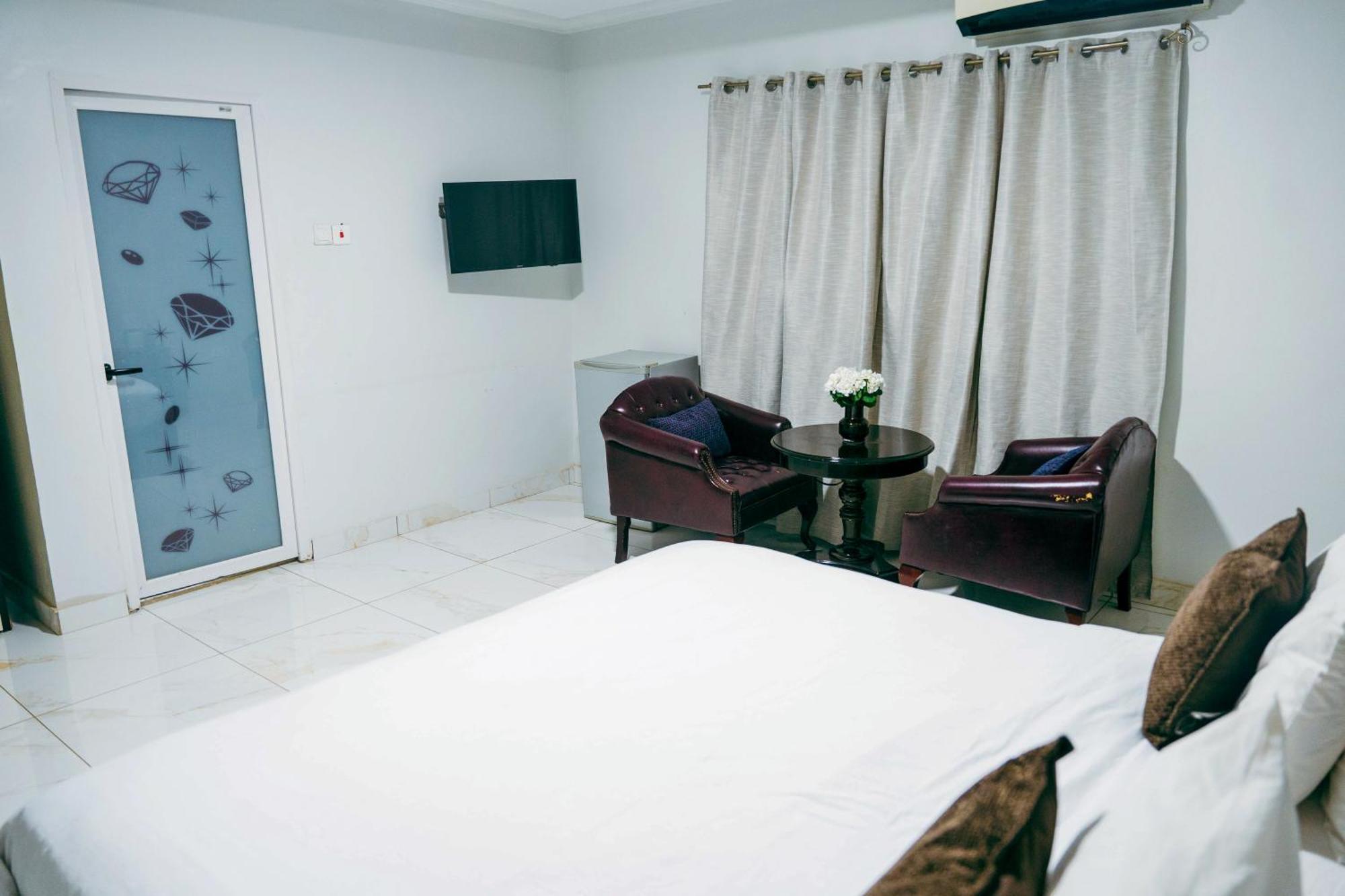 Adonai Hotel Tema Ngoại thất bức ảnh